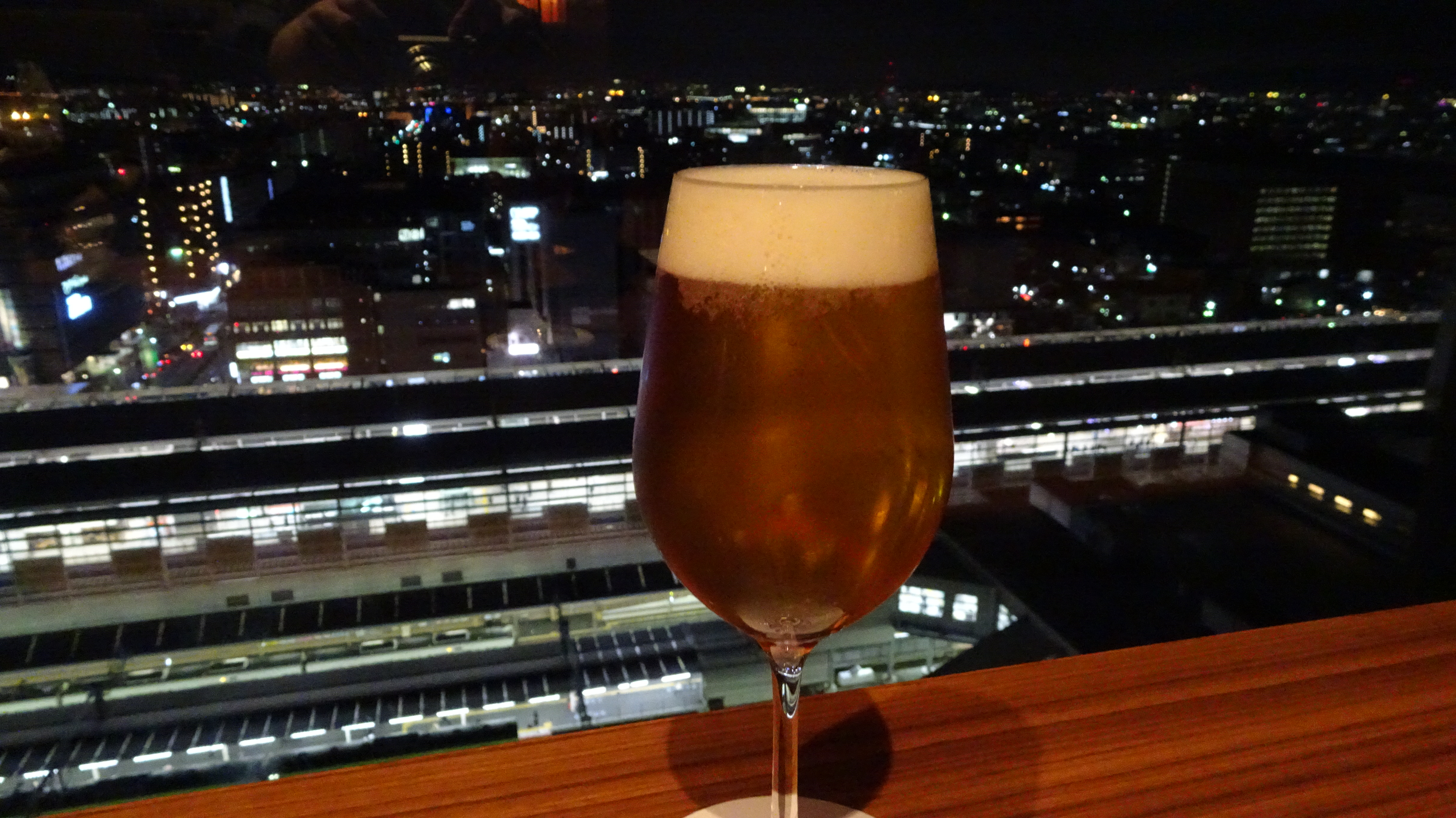 トレインビューラウンジ サザンコートから京都駅の夜景を楽しむ ホテルグランヴィア京都 出発進行