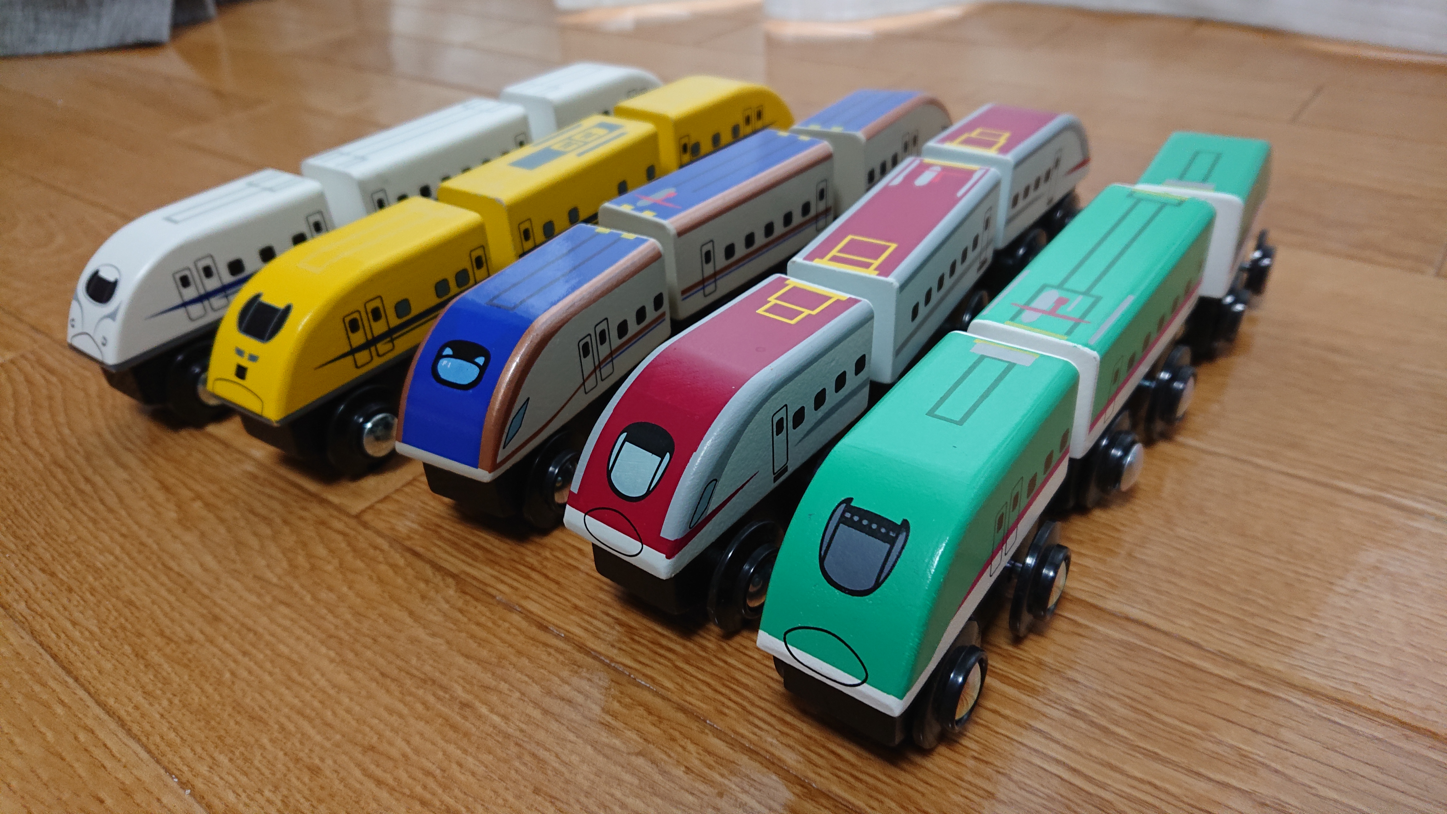 新幹線大集合！木製玩具「BRIO」で走らせることができるmokuTRAINの新幹線グッズを集めてみた。 | 出発進行！