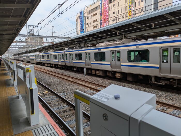 市川駅ホーム