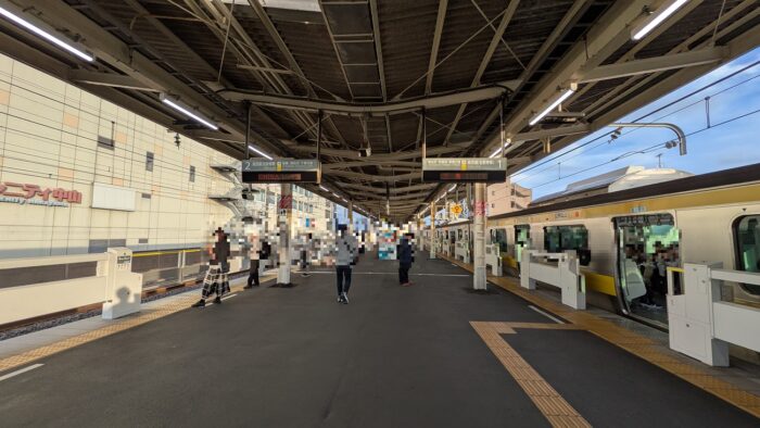 下総中山駅ホーム