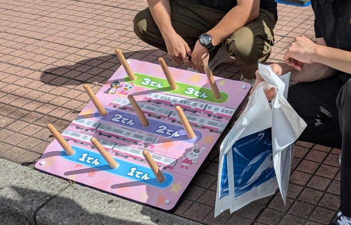 市川真間駅輪投げ