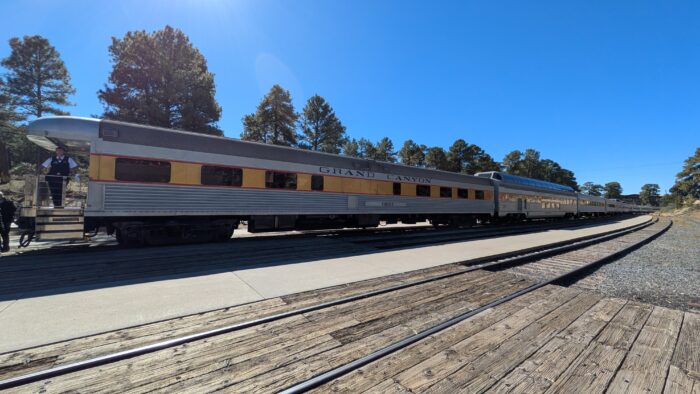 グランドキャニオン鉄道は長大編成