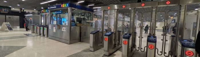 BART（バート）の改札はタッチ決済可能