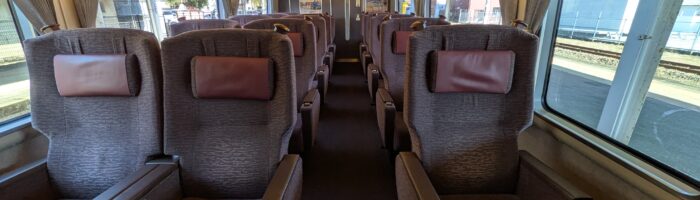 289系グリーン車の車内