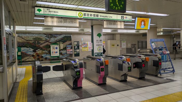 本八幡駅のタッチ決済の改札