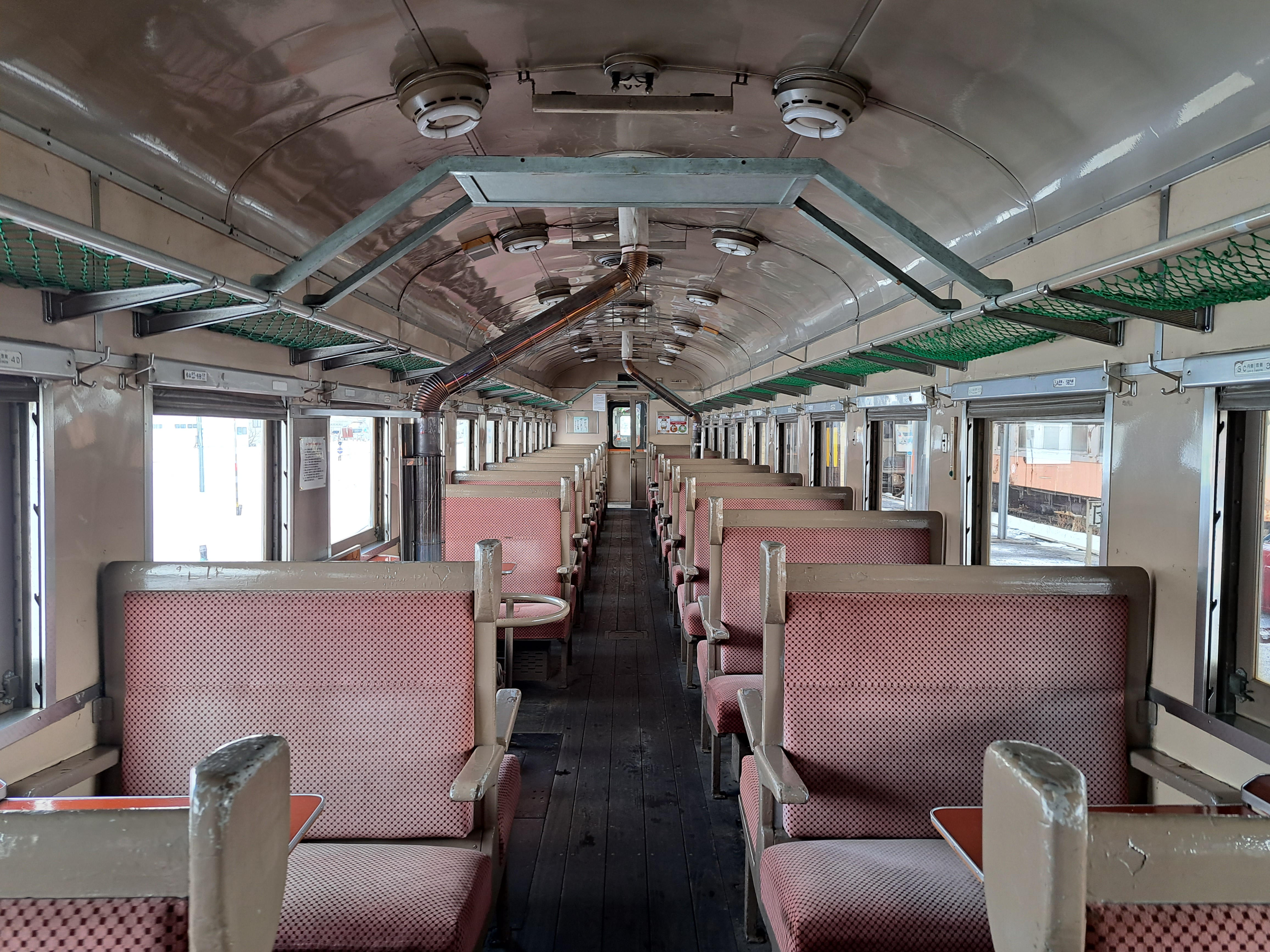 ストーブ列車車内