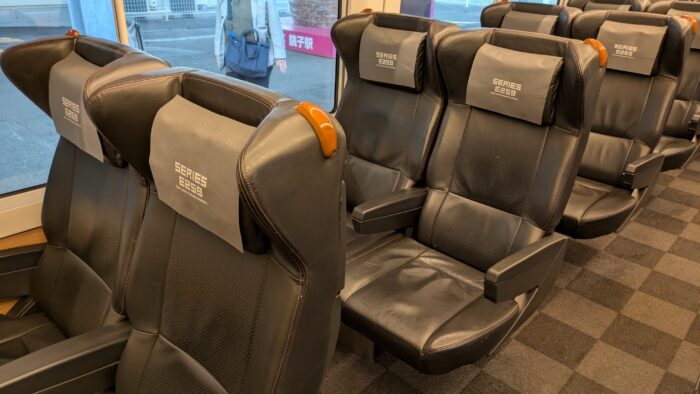E259系しおさいのグリーン車は快適