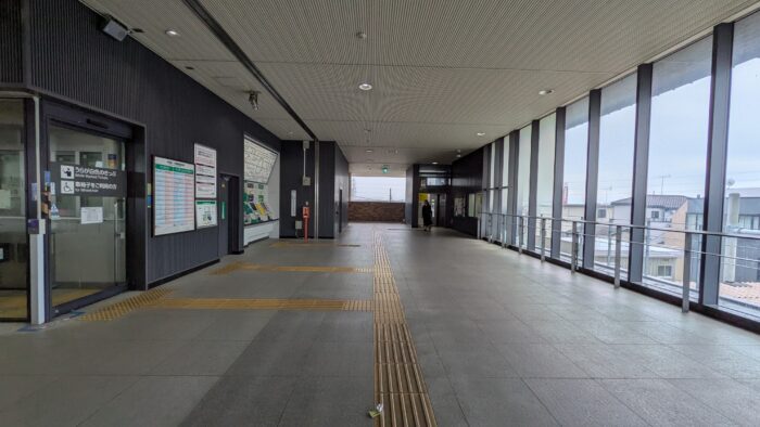 指扇駅のコンコース