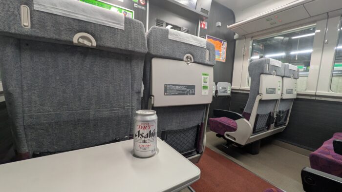横須賀線グリーン車の平屋階